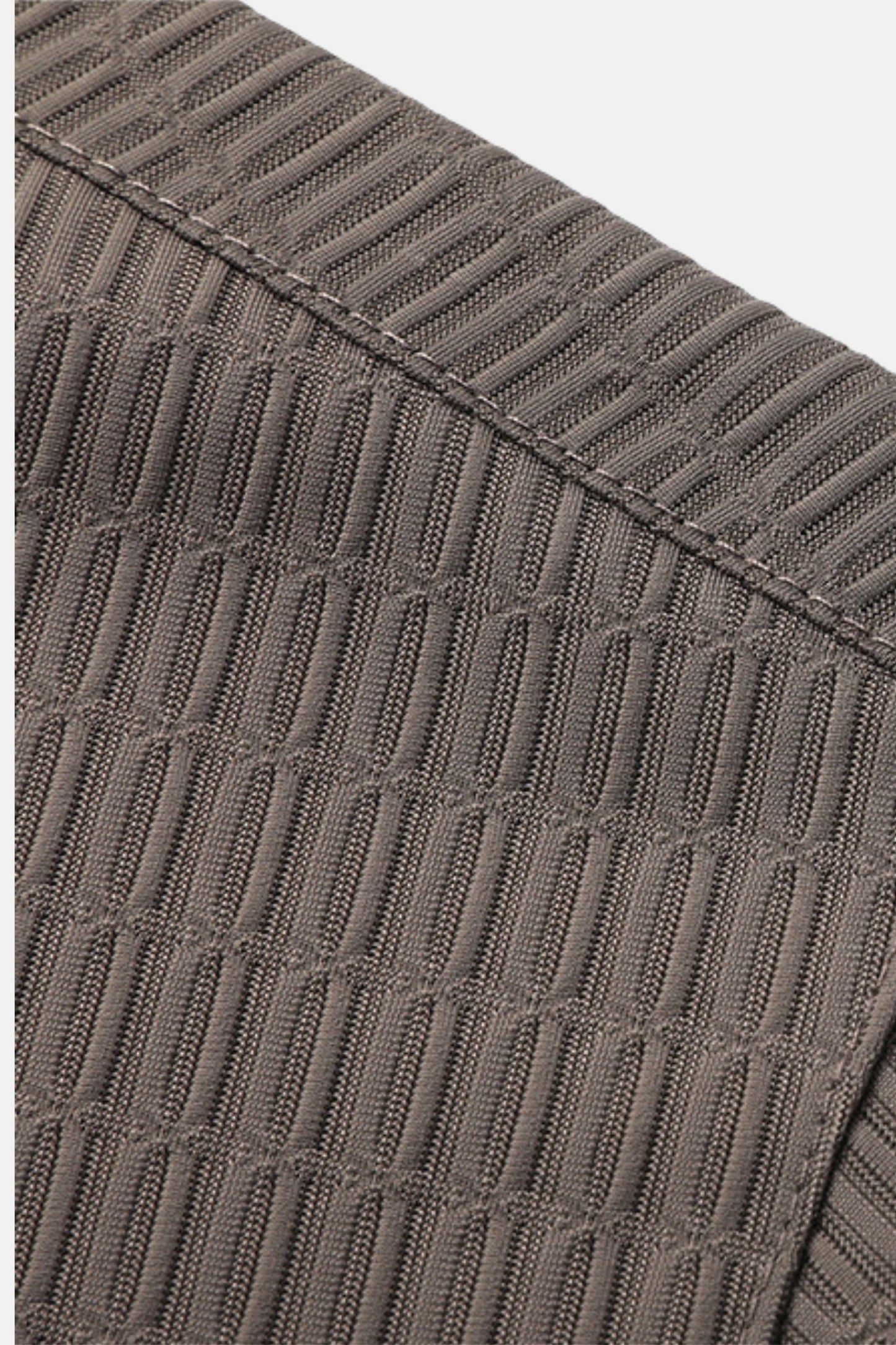 Luxurious shirt with brown structure