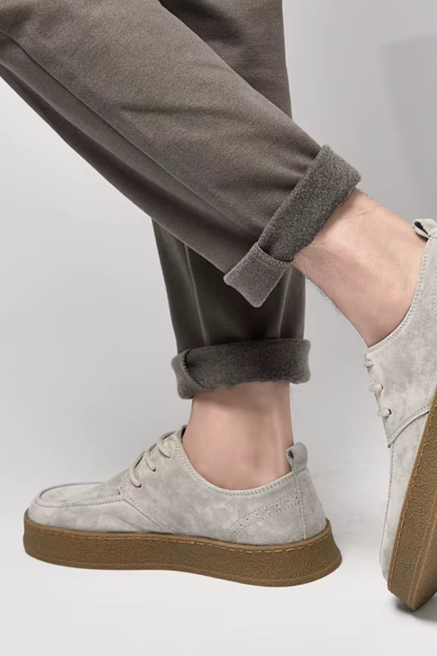Suede flat classics light grey