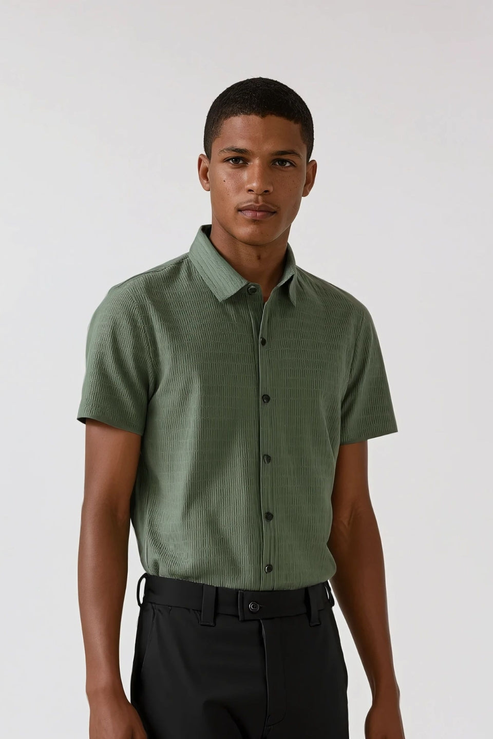 Luxurious shirt with structure green
