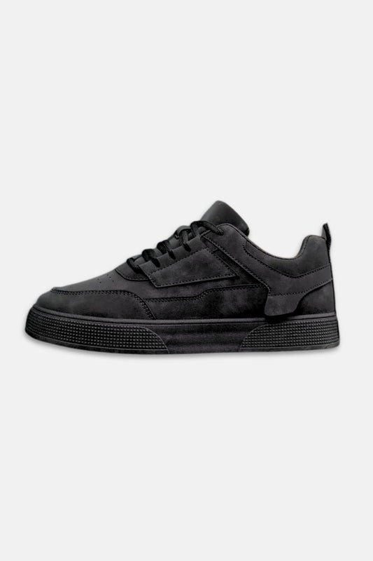 Suede sneakers black