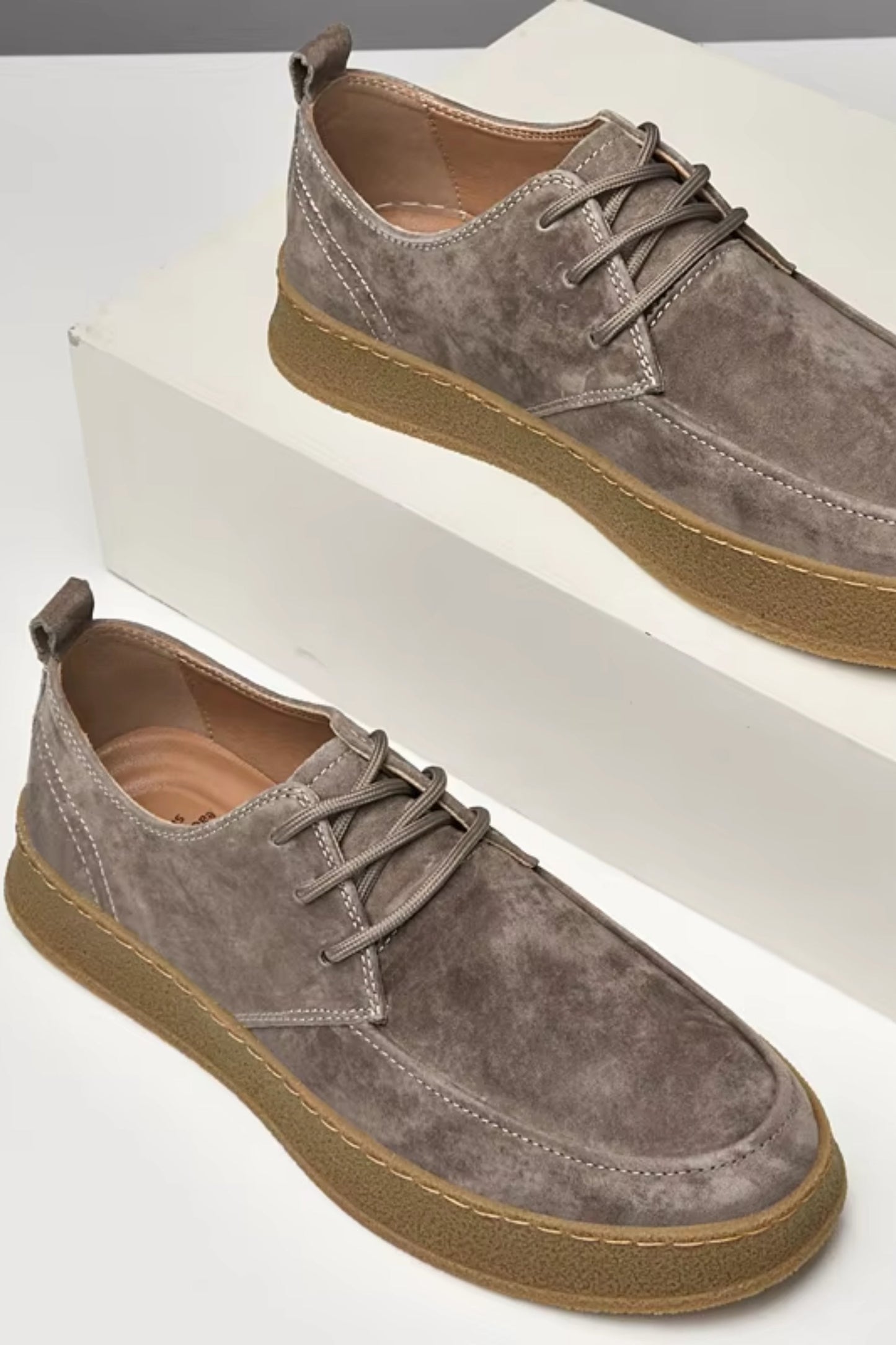 Suede flat classics dark grey