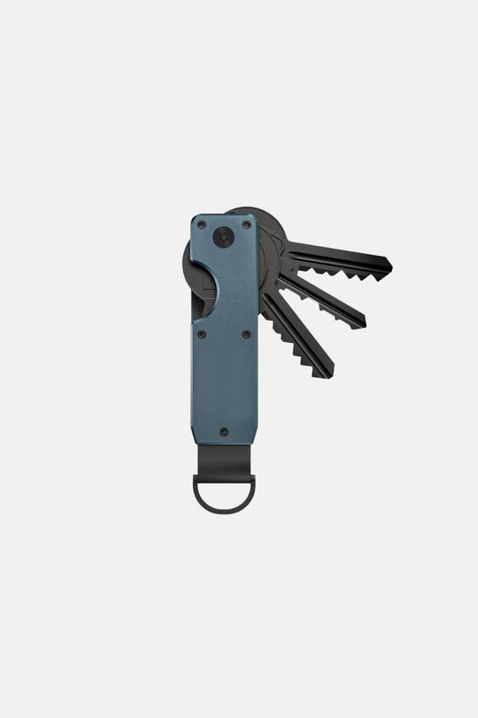 Metal key holder blue